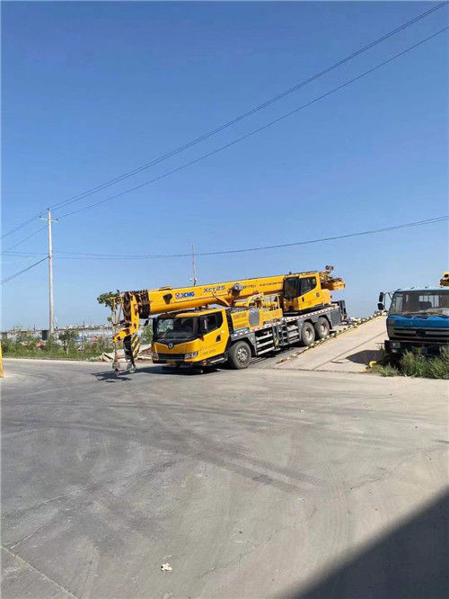 漯河市吊车作业时，可能会产生哪些额外收费项目？